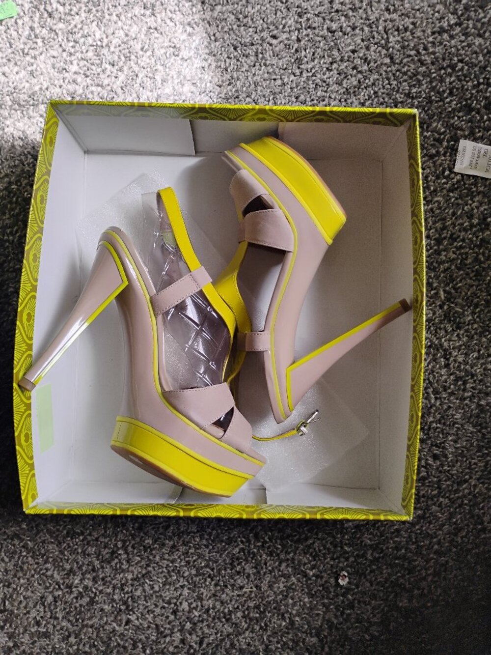 gianni bini sky lime and gray taupe heels